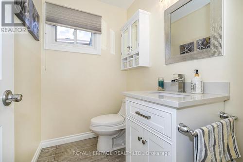 525 Sundown Crescent, Pickering, ON - Indoor Photo Showing Bathroom