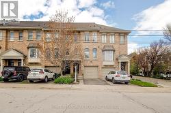 9 - 34 MENDOTA ROAD Toronto, ON M8Y 1E8
