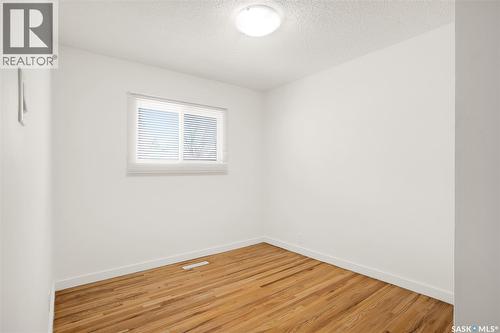 1917 Cairns Avenue, Saskatoon, SK - Indoor Photo Showing Other Room
