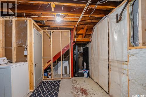 1917 Cairns Avenue, Saskatoon, SK - Indoor Photo Showing Basement