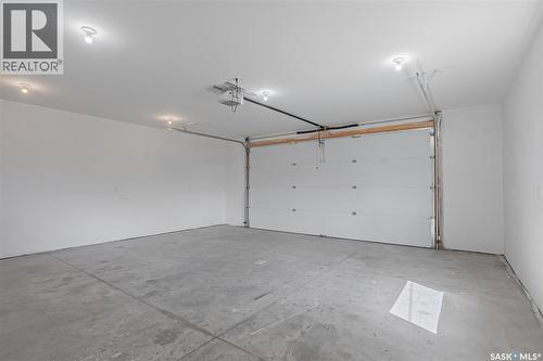 1917 Cairns Avenue, Saskatoon, SK - Indoor Photo Showing Garage