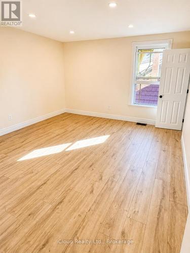 405 Upper Wentworth Street, Hamilton, ON - Indoor Photo Showing Other Room