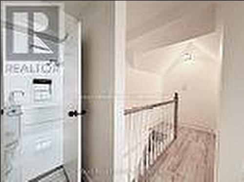 405 Upper Wentworth Street, Hamilton, ON - Indoor Photo Showing Bathroom