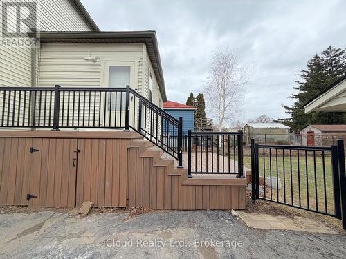 405 Upper Wentworth Street, Hamilton, ON - Outdoor With Exterior