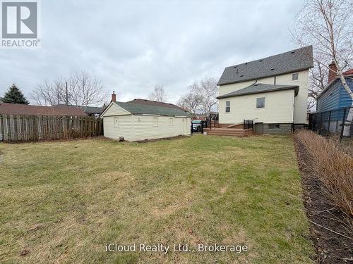 405 Upper Wentworth Street, Hamilton, ON - Outdoor