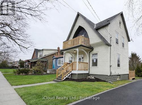 405 Upper Wentworth Street, Hamilton, ON - Outdoor With Deck Patio Veranda