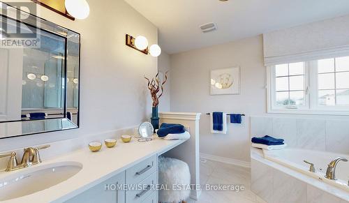 29 William Campbell Drive, Peterborough, ON - Indoor Photo Showing Bathroom