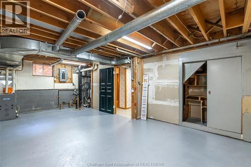 12 Lansdowne Avenue, Chatham, ON - Indoor Photo Showing Basement