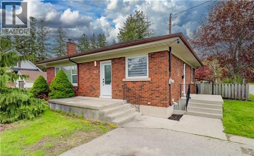 37 GLENWOOD Drive  Brantford, ON N3S 3G5