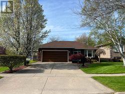 121 CEDARVALE CRESCENT Welland (N. Welland), ON L3C 6W6