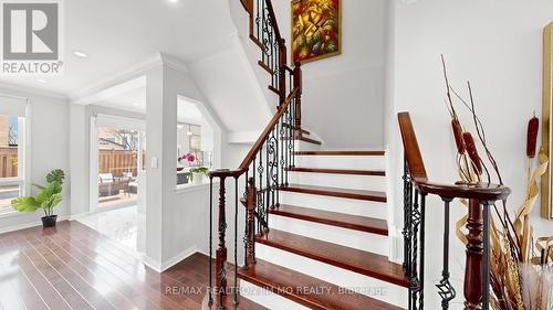6 Majestic Drive, Markham, ON - Indoor Photo Showing Other Room