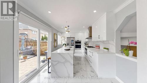 6 Majestic Drive, Markham, ON - Indoor