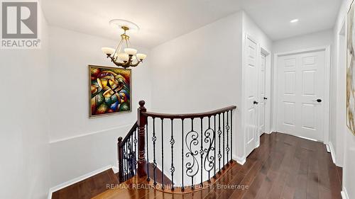 6 Majestic Drive, Markham, ON - Indoor Photo Showing Other Room