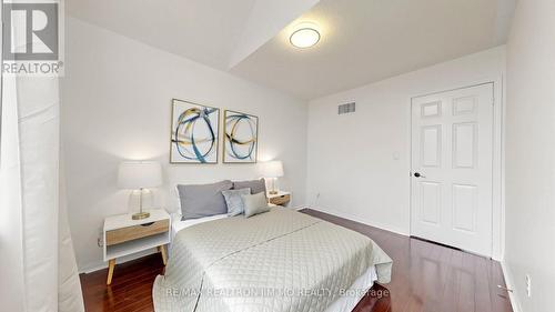 6 Majestic Drive, Markham, ON - Indoor Photo Showing Bedroom