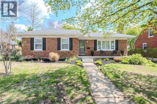 24 FRANKLIN Street  Brantford, ON N3R 1S8
