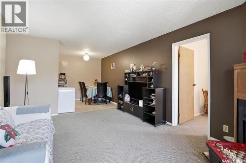 214A 4040 8Th Street E, Saskatoon, SK - Indoor