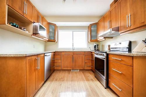 209 Athlone Dr, Winnipeg, MB 
