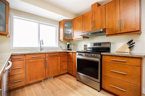 209 Athlone Dr, Winnipeg, MB 