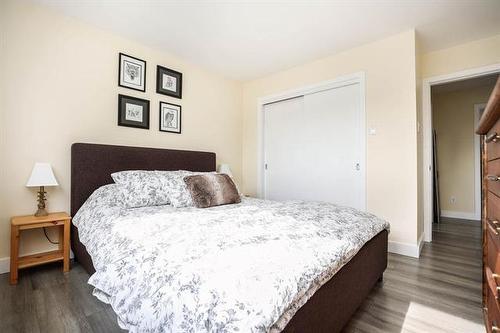 209 Athlone Dr, Winnipeg, MB 