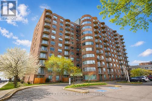 901 - 1440 HERON ROAD  Ottawa, ON K1V 0X2