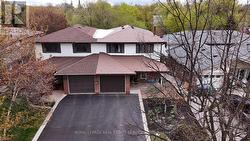27 BREMEN LANE  Mississauga, ON L5M 1G7