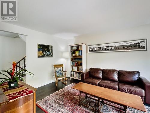 27 Bremen Lane, Mississauga, ON - Indoor Photo Showing Living Room