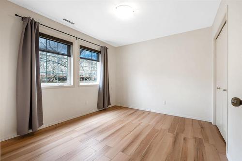 Extra bedroom on the ground level - 204 15 Bridgeland Drive, Winnipeg, MB 