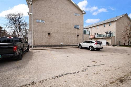 1 outdoor stall included - 204 15 Bridgeland Drive, Winnipeg, MB 