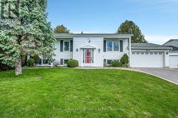 13 MCMURDO COURT  Ottawa, ON K2E 5V8