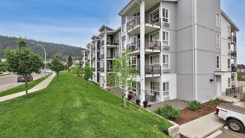 107-1880 Hugh Allan Drive  Kamloops, BC V1S 0E8