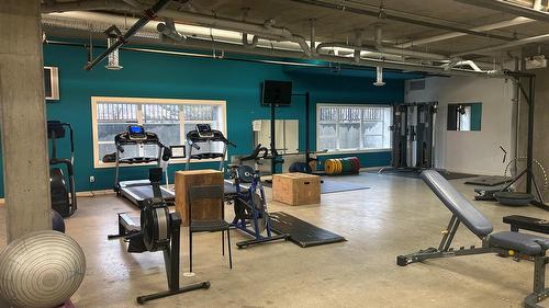 105-1481 Glenmore Road, Kelowna, BC - Indoor Photo Showing Gym Room