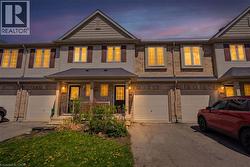 506 BEAUMONT Crescent  Kitchener, ON N2A 0A8