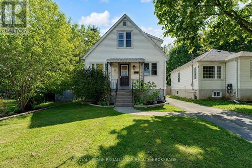 19 WESTDALE AVENUE  Kingston (Central City East), ON K7L 4S1