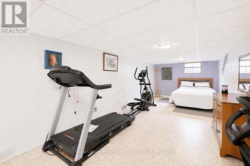 334 Tragina Avenue N, Hamilton (Homeside), ON - Indoor Photo Showing Gym Room