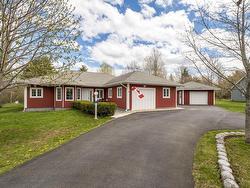 141 Morris Crescent  North Alton, NS B4N 0K3