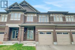 218 HAWKESWOOD DRIVE Ottawa, ON K4M 0E5