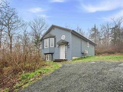 19 Joshua Slocum Avenue  Lewis Lake, NS B3Z 1C3