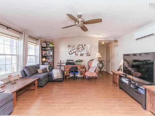 24 Third Street, Hammonds Plains, NS 