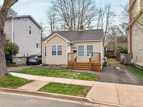 6520 Roslyn Road, Halifax, NS 