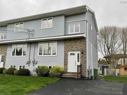 7 Venice Court  Dartmouth, NS B2X 3K2