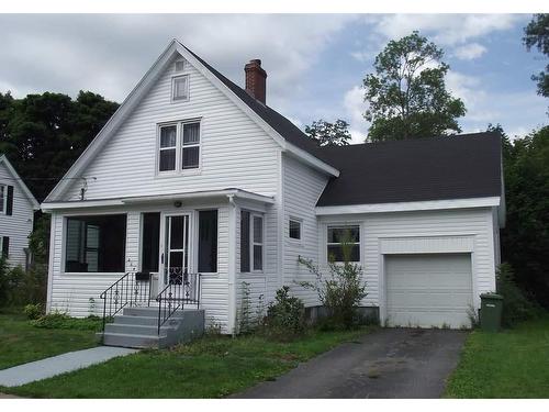 264 Almont Avenue  New Glasgow, NS B2H 3G9