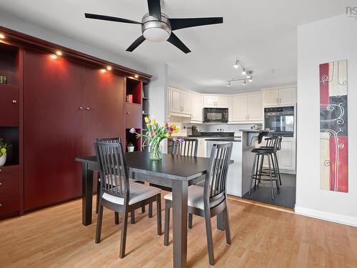 407 2 Lake Drive, Bedford, NS 