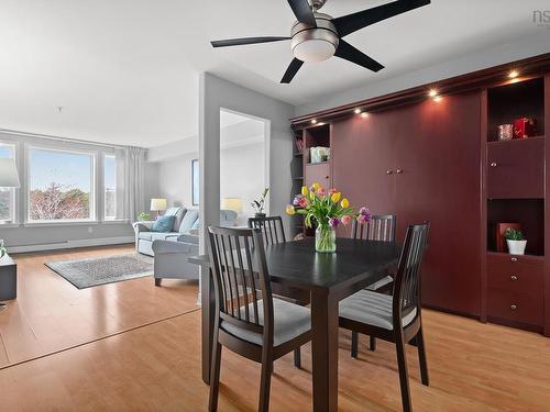 407 2 Lake Drive, Bedford, NS 
