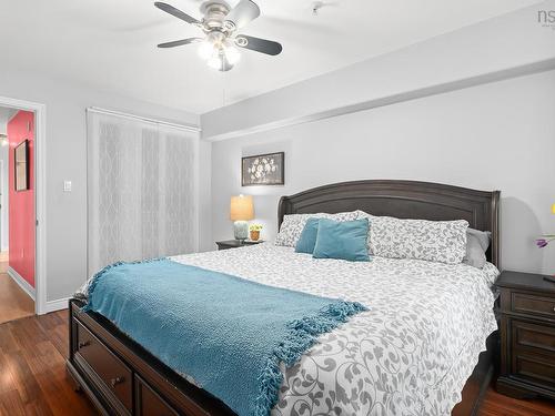 407 2 Lake Drive, Bedford, NS 