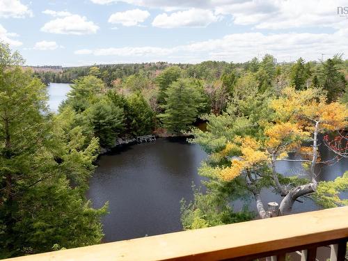 407 2 Lake Drive, Bedford, NS 