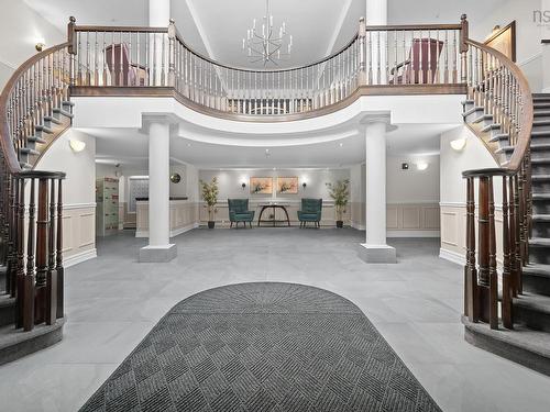 407 2 Lake Drive, Bedford, NS 