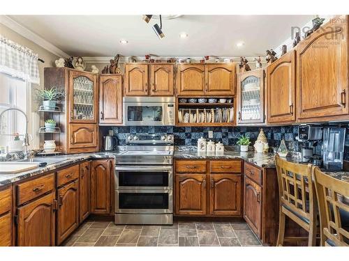 251 Ben Jackson Rd, Hantsport, NS 