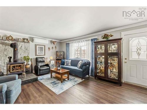 251 Ben Jackson Rd, Hantsport, NS 