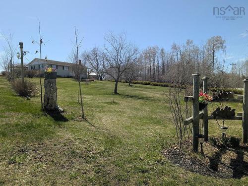 251 Ben Jackson Rd, Hantsport, NS 