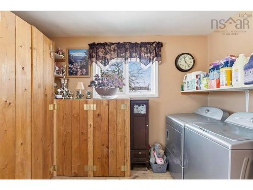 251 Ben Jackson Rd, Hantsport, NS 